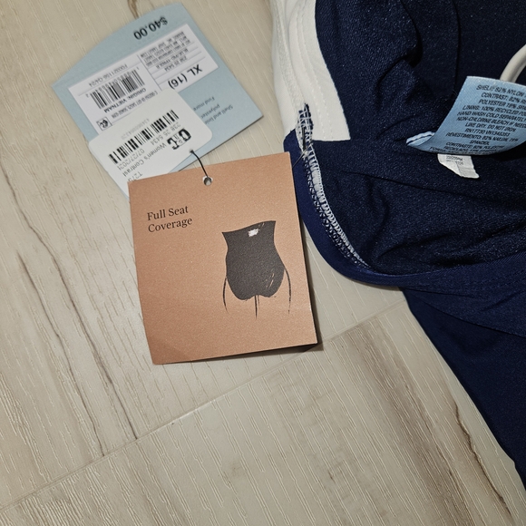 Shade & Shore NWT Navy White Colorblock One Piece Swimsuit XL 16 Square Neck - Picture 11 of 11